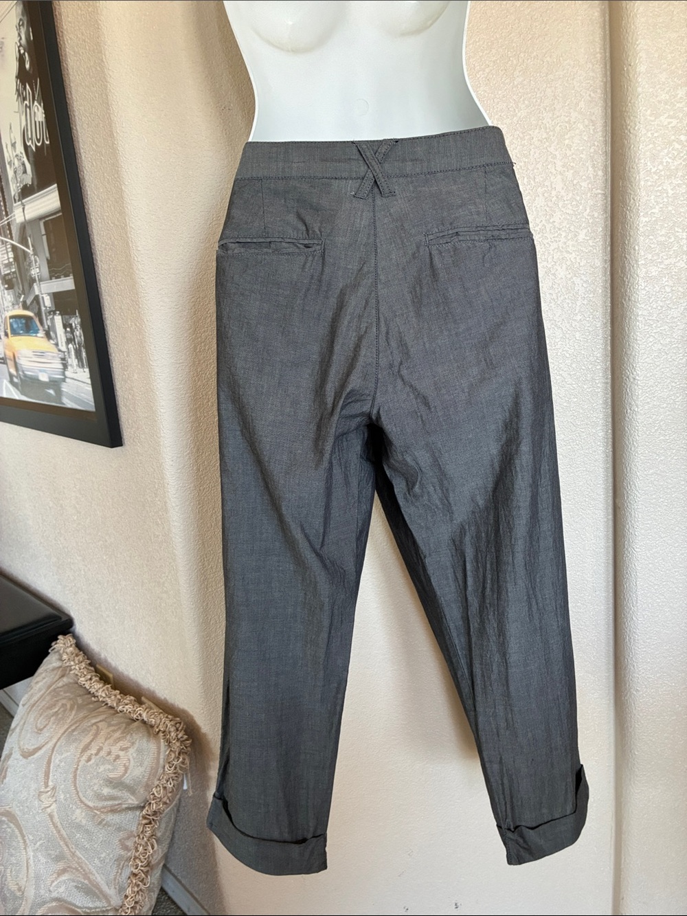 Joe's Jeans cotton pants, women 30, Gray, straight leg, pockets, cropped EUC - Picture 4 of 13